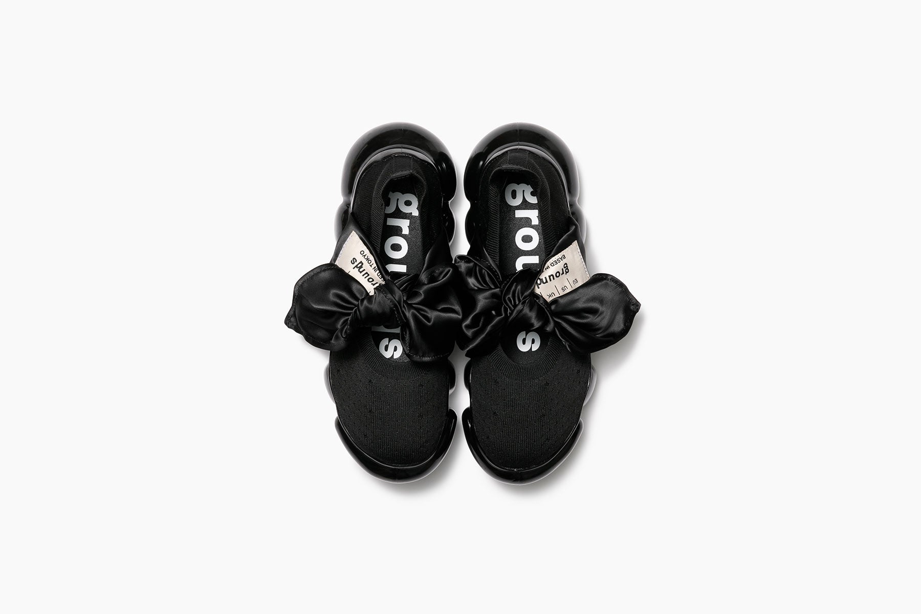grounds JEWELRY HANKIE PUMPS BLACK / BLACK SOLID